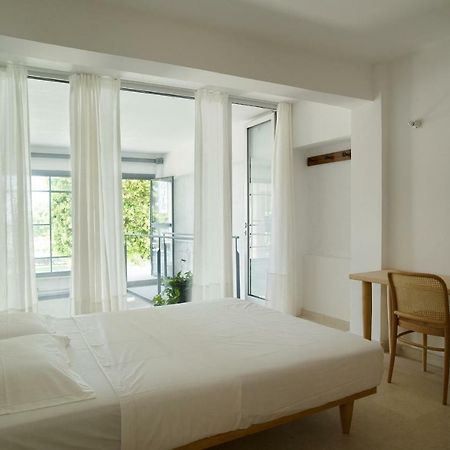 City Centre Rooms Limassol Bagian luar foto